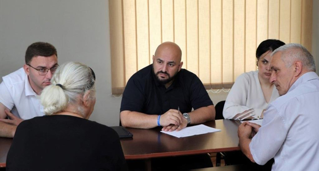 ოზურგეთის მერიაში მოქალაქეთა მორიგი მიღება გაიმართა