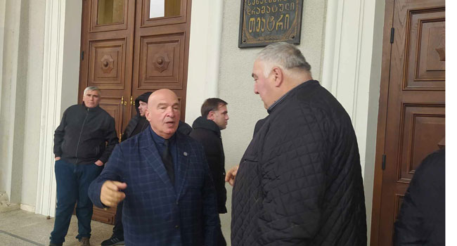 ოზურგეთში “ქართული ოცნების” პარტიული კონფერენცია მიმდინარეობს
