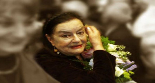 გულმოდგინედ შენახული ნახშირის ნატეხი