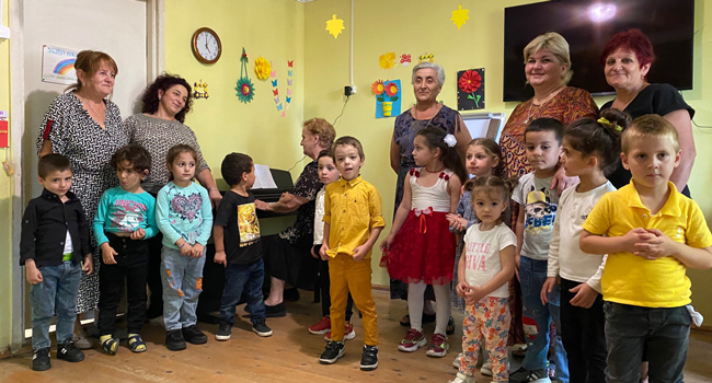 მთისპირის საბავშვო ბაღში სიმღერის გაკვეთილები ამიერიდან ინსტრუმენტის თანხლებით ჩატარდება