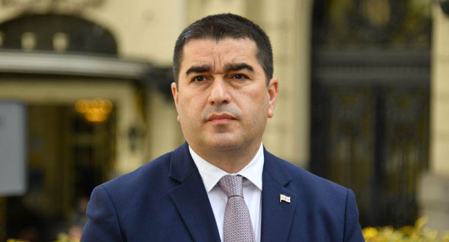 პაპუაშვილი : დღეს ხელი მოვაწერე კანონს “უცხოური გავლენის გამჭვირვალობის შესახებ”