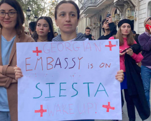 ფოტოვიდეორეპორტაჟი ბარსელონაში გამართული საპროტესტო აქციიდან