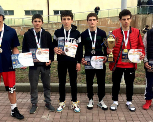 ოზურგეთელი სპორტსმენების ერთი ოქრო, ორი ვერცხლი და სამი ბრინჯაო საქართველოს პირველობიდან