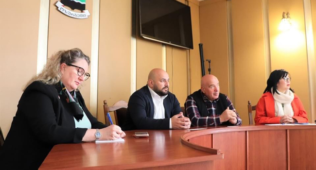 ავთანდილ თალაკვაძე: „პოზიტიური შეხვედრა გვქონდა ელჩთან და გაეროს ქალთა ორგანიზაციის წარმომადგენელთან”
